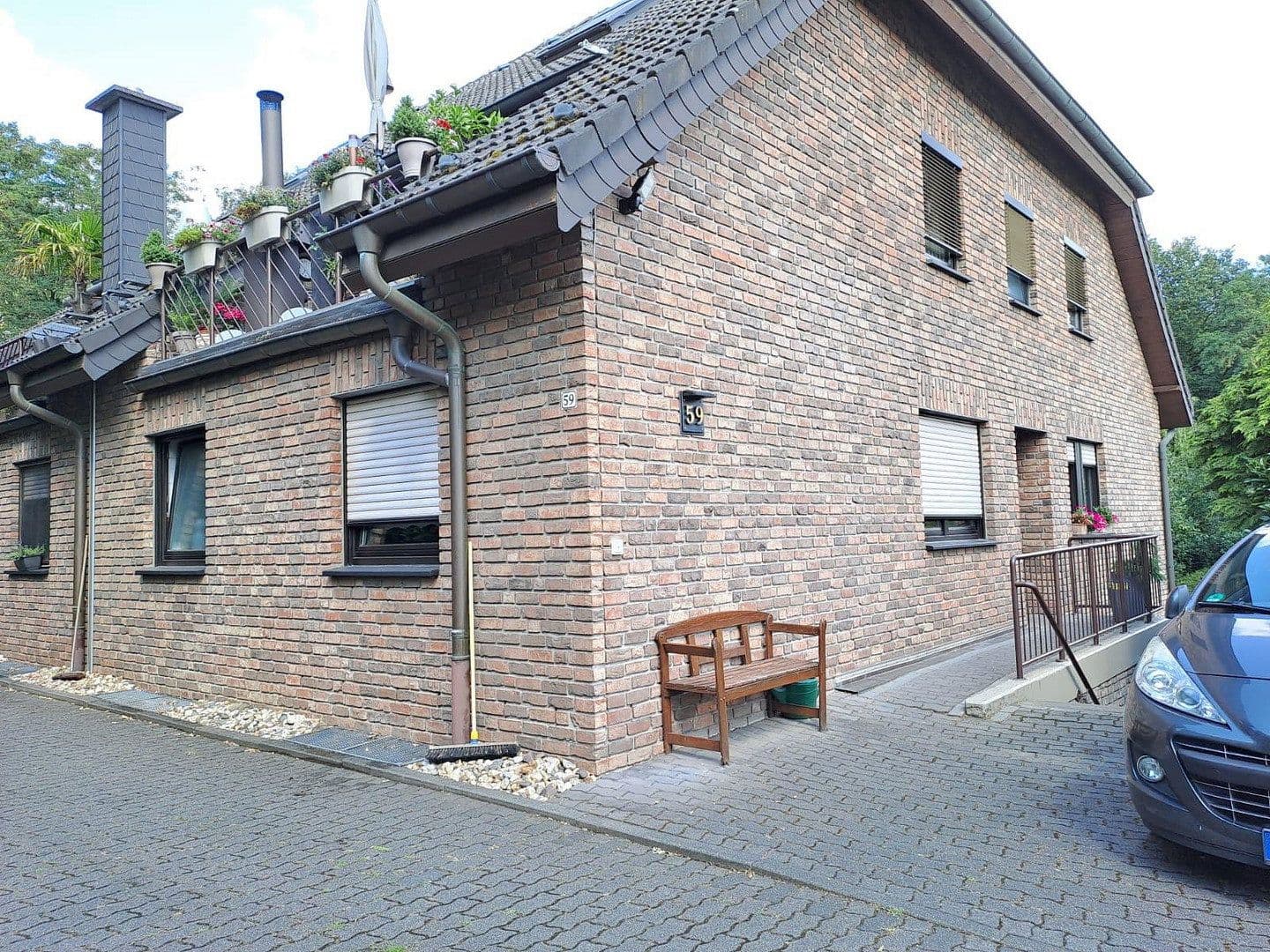 Prodej bytu 3+1 105 m², Duisburg, Severní Porýní-Vestfálsko Prodej bytu 3+1 105 m², Duisburg, Severní Porýní-Vestfálsko