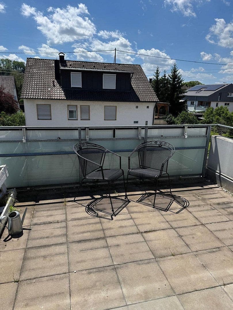 Pronájem bytu 4+1 95 m², Wendlingen am Neckar, Bádensko-Württembersko Pronájem bytu 4+1 95 m², Wendlingen am Neckar, Bádensko-Württembersko