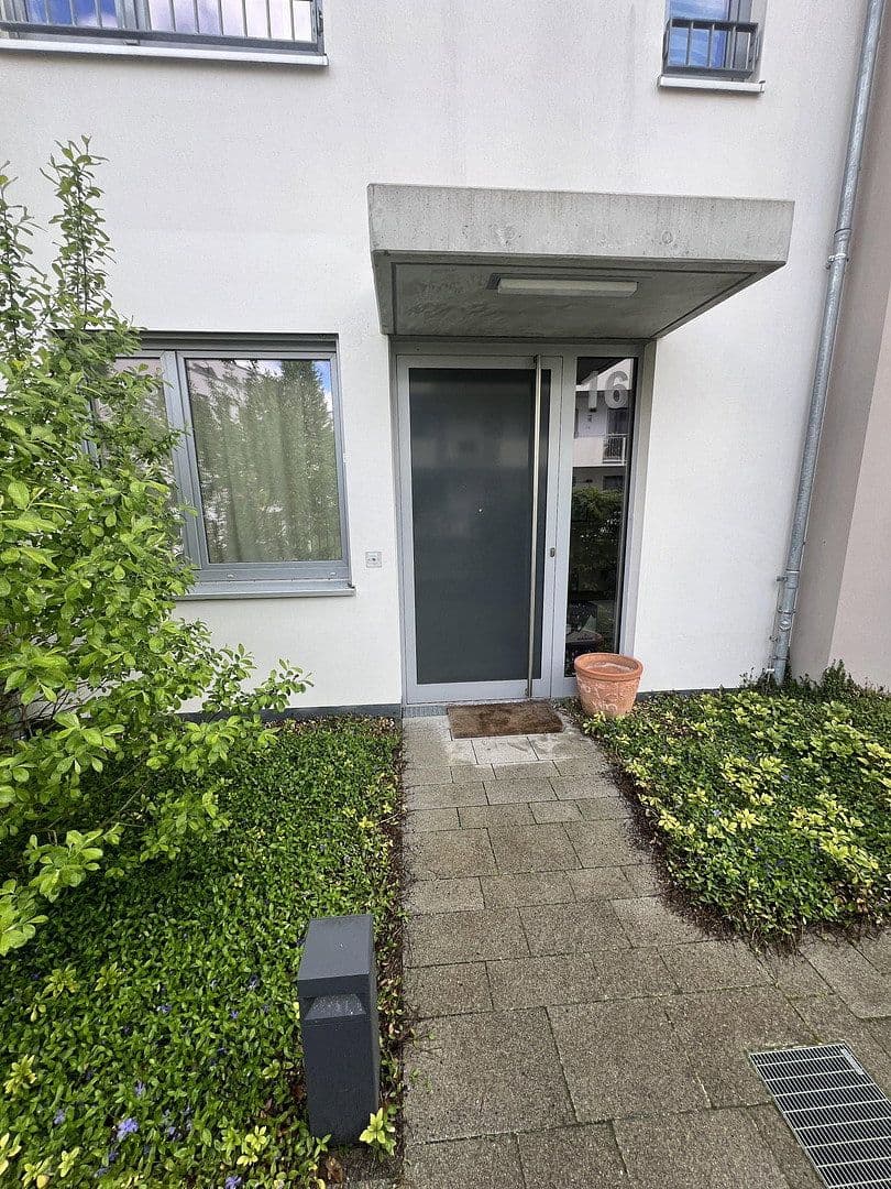 Prodej bytu 5+1 143 m², Berlin, Berlín Prodej bytu 5+1 143 m², Berlin, Berlín