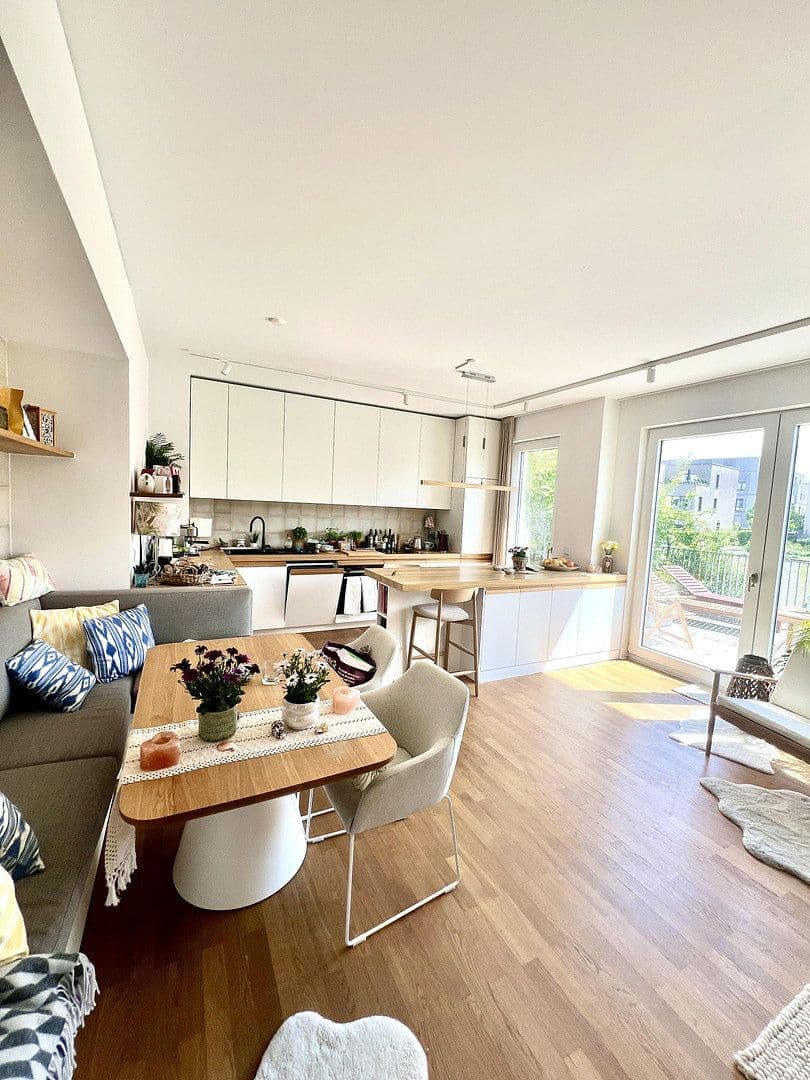 Prodej bytu 5+1 143 m², Berlin, Berlín Prodej bytu 5+1 143 m², Berlin, Berlín