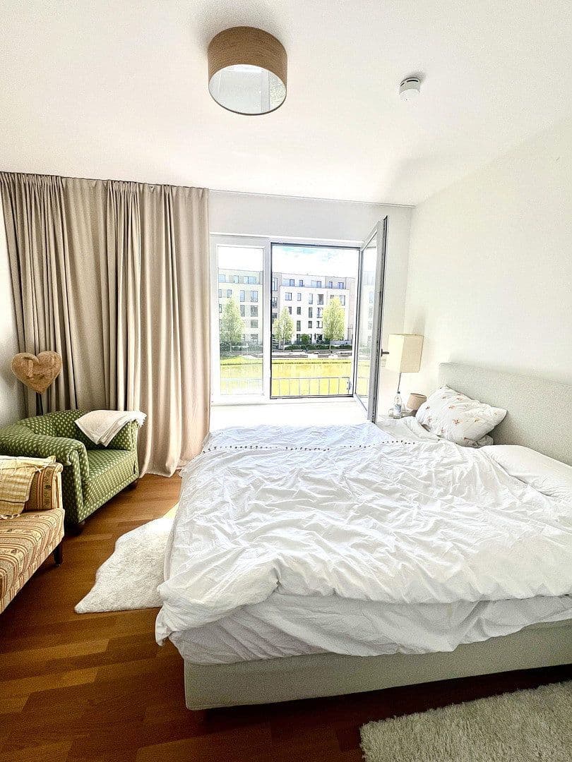 Prodej bytu 5+1 143 m², Berlin, Berlín Prodej bytu 5+1 143 m², Berlin, Berlín