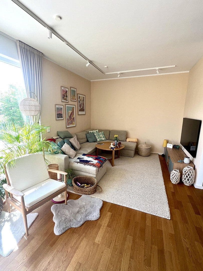 Prodej bytu 5+1 143 m², Berlin, Berlín Prodej bytu 5+1 143 m², Berlin, Berlín
