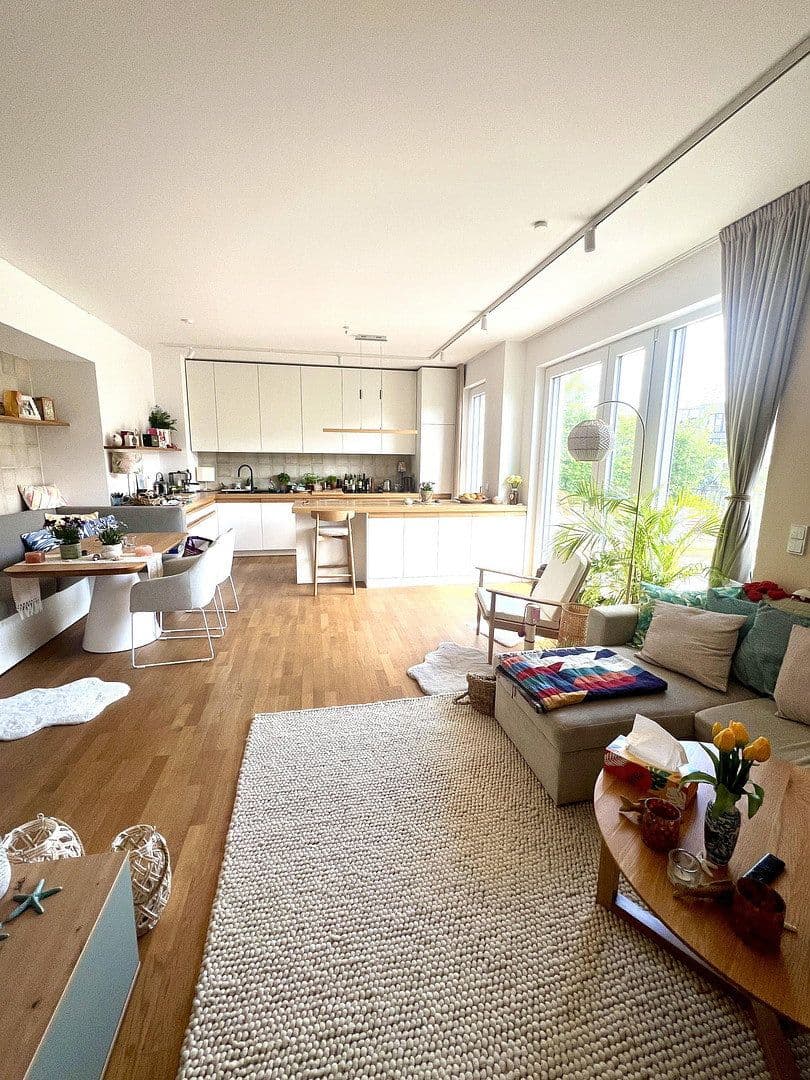 Prodej bytu 5+1 143 m², Berlin, Berlín Prodej bytu 5+1 143 m², Berlin, Berlín