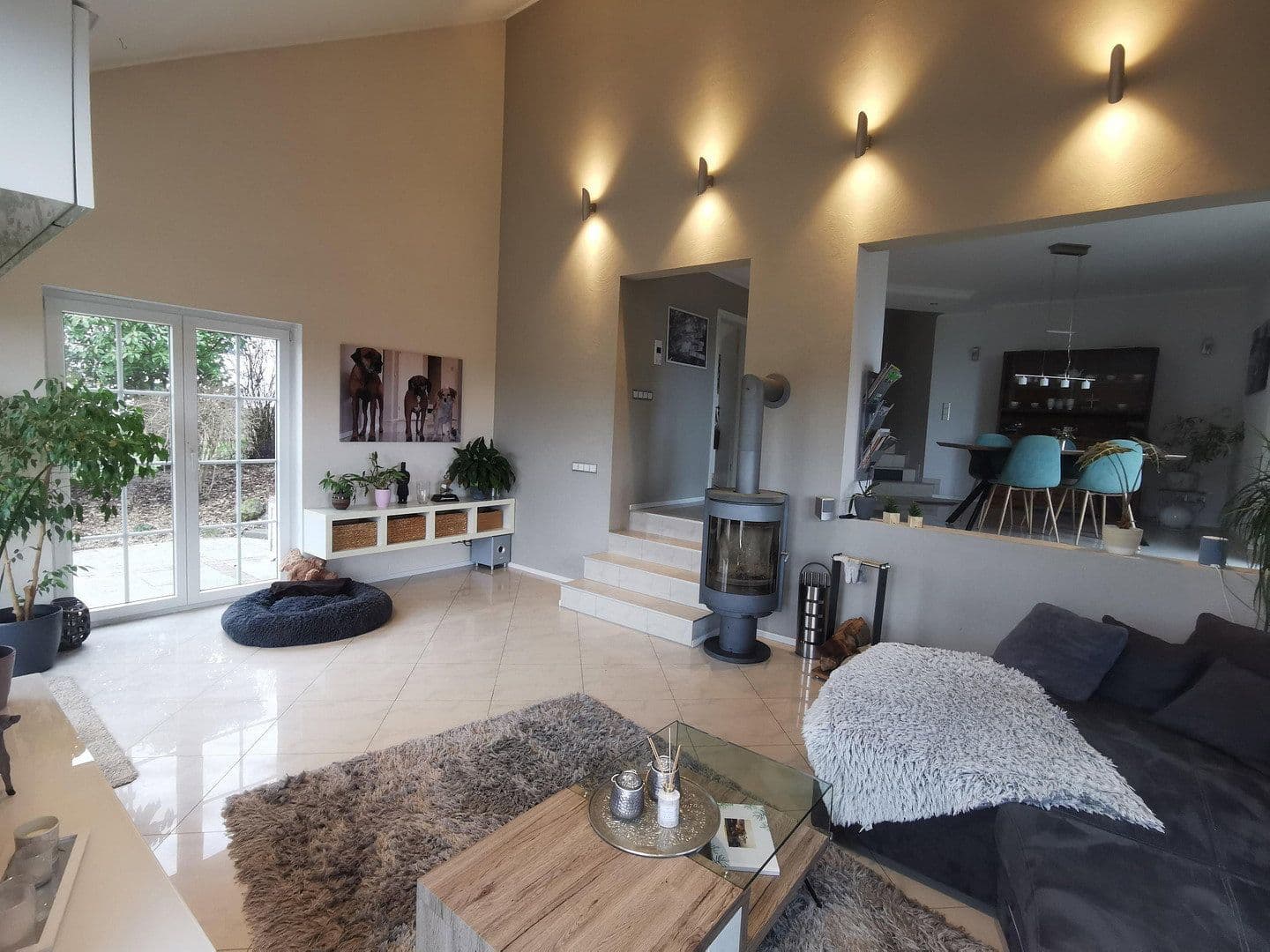 Prodej domu 240 m², pozemek 1.000 m², Gilzem, Porýní-Falc Prodej domu 240 m², pozemek 1.000 m², Gilzem, Porýní-Falc