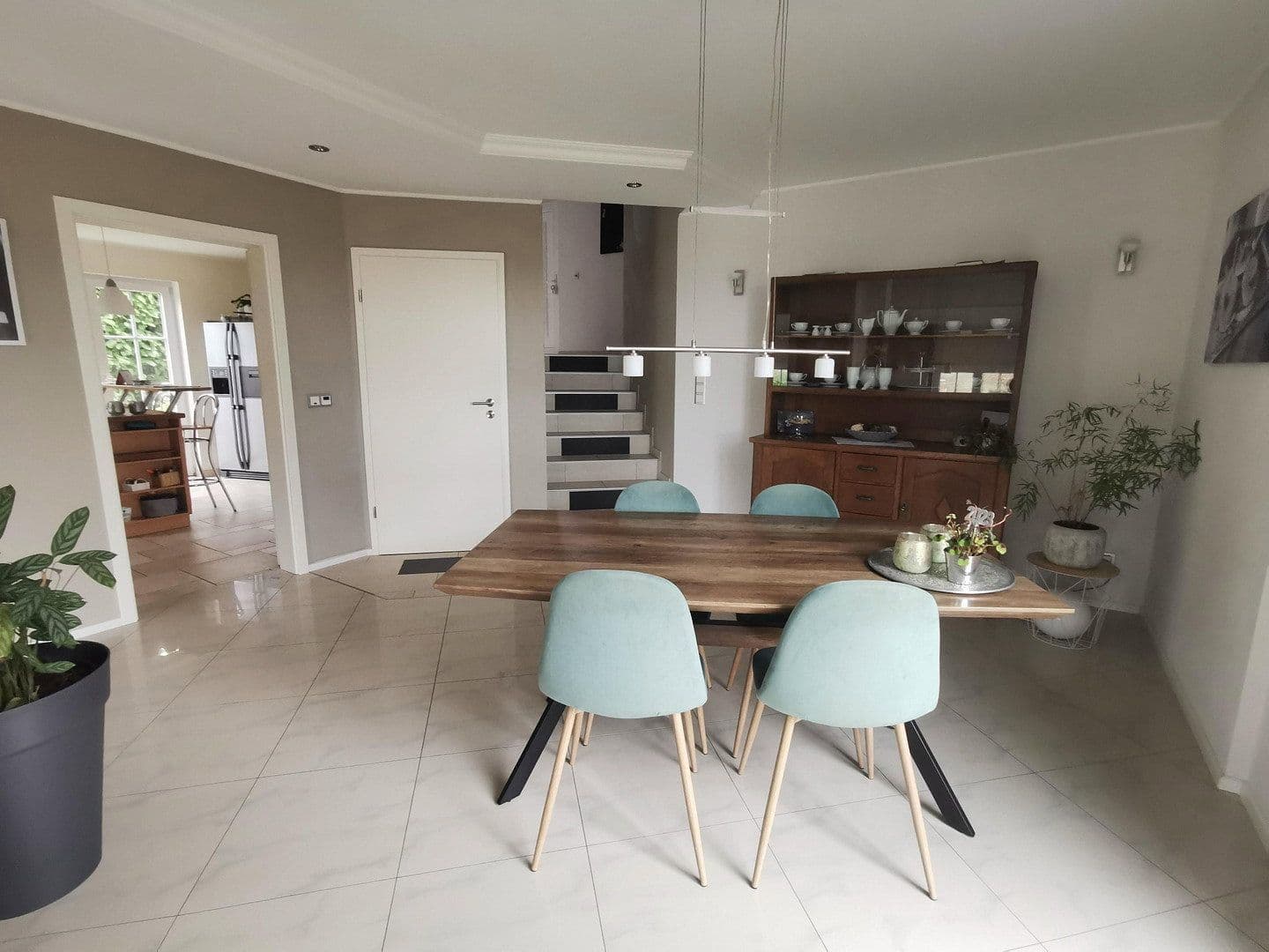 Prodej domu 240 m², pozemek 1.000 m², Gilzem, Porýní-Falc Prodej domu 240 m², pozemek 1.000 m², Gilzem, Porýní-Falc