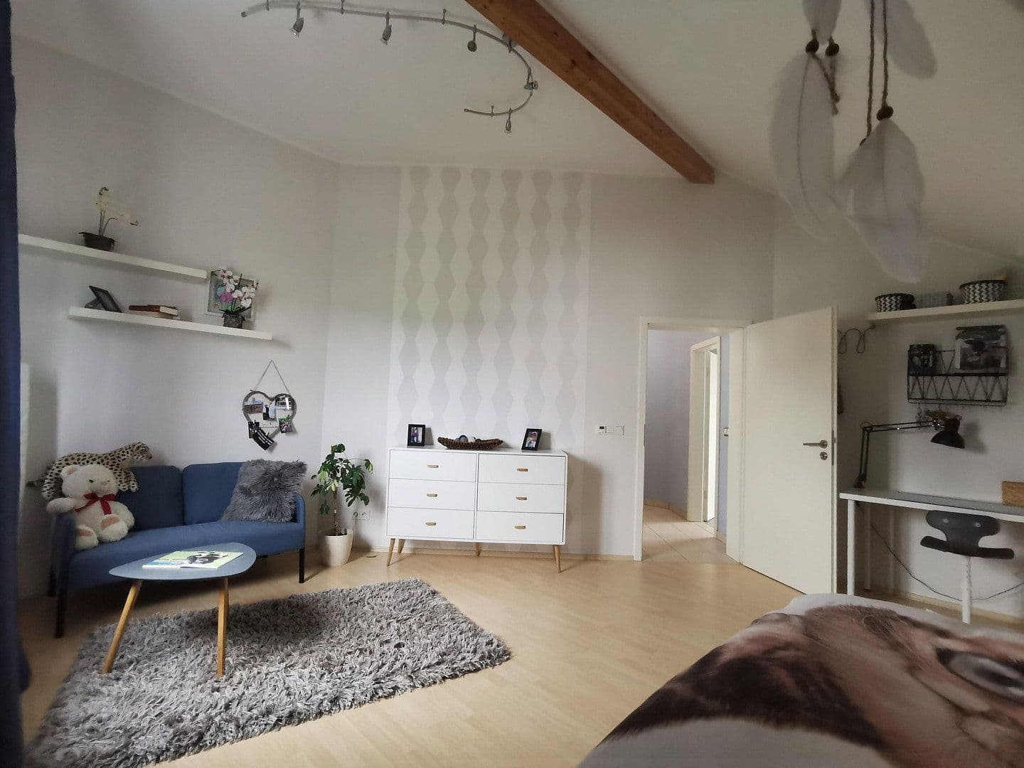 Prodej domu 240 m², pozemek 1.000 m², Gilzem, Porýní-Falc Prodej domu 240 m², pozemek 1.000 m², Gilzem, Porýní-Falc