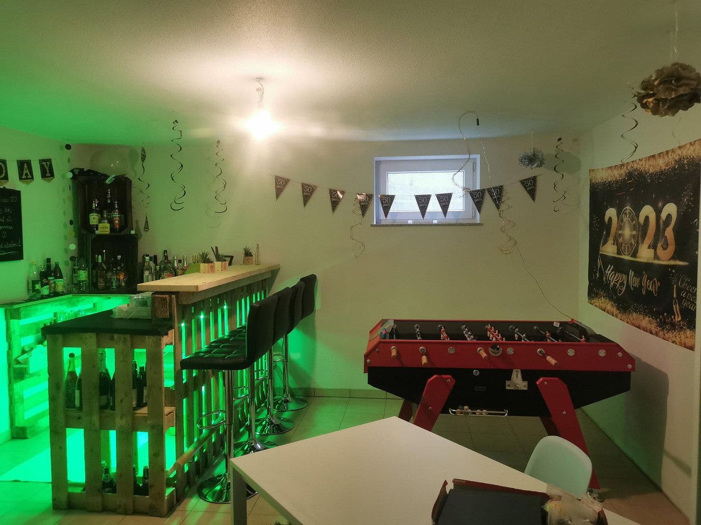 Prodej domu 240 m², pozemek 1.000 m², Gilzem, Porýní-Falc Prodej domu 240 m², pozemek 1.000 m², Gilzem, Porýní-Falc