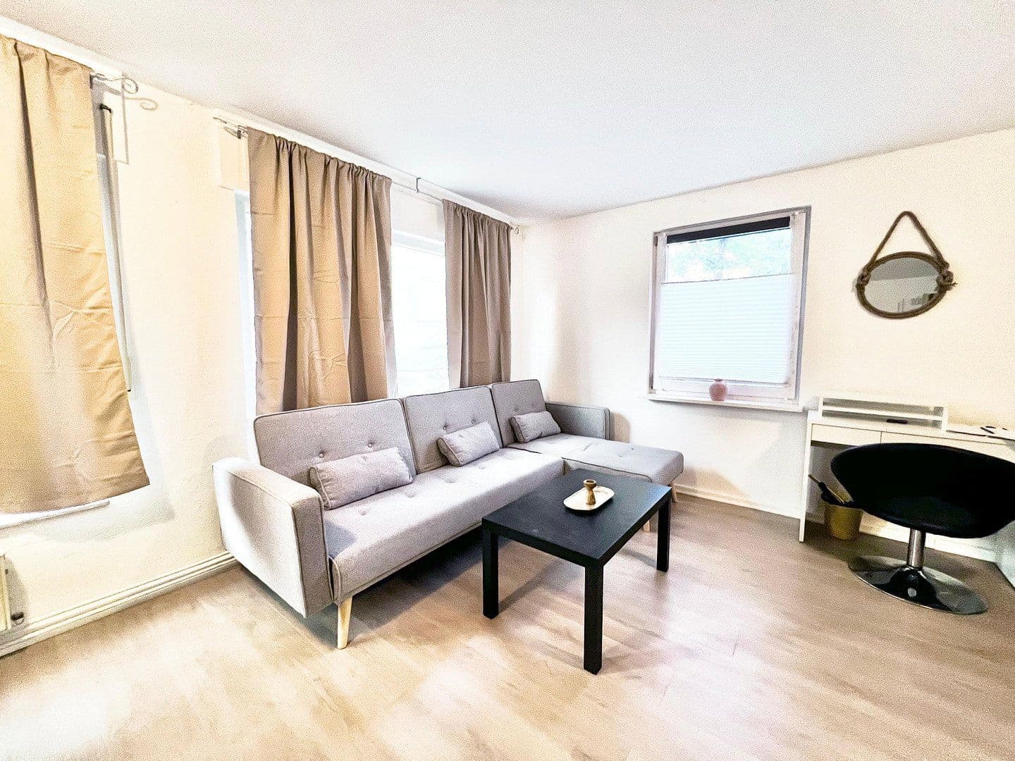 Pronájem bytu 1+kk 39 m², Scherzachstrasse 12, Weingarten, Bádensko-Württembersko Pronájem bytu 1+kk 39 m², Scherzachstrasse 12, Weingarten, Bádensko-Württembersko