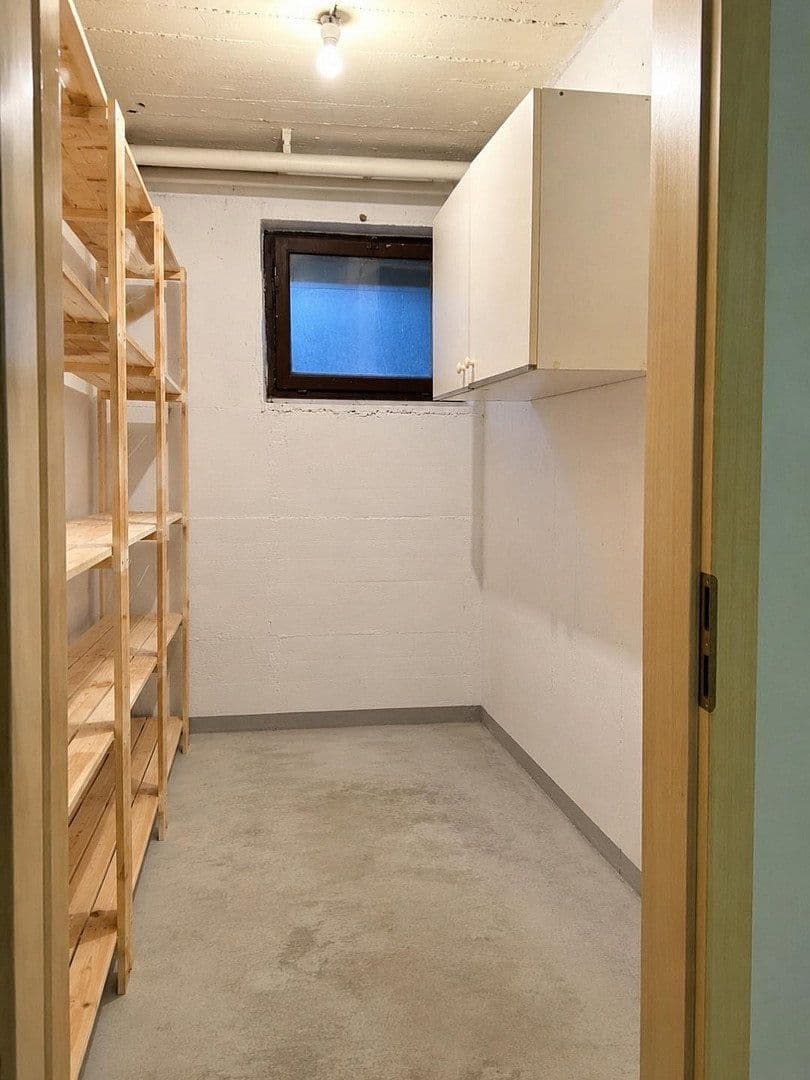 Prodej bytu 2+1 65 m², Weinstadt, Bádensko-Württembersko Prodej bytu 2+1 65 m², Weinstadt, Bádensko-Württembersko