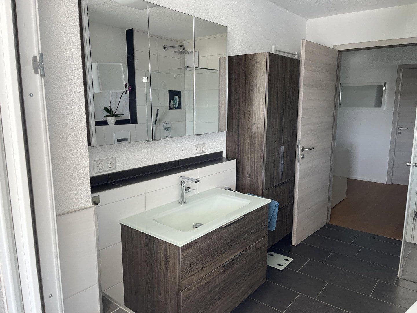 Prodej bytu 3+kk 104 m², In der Hälde 2, Hemmingen, Bádensko-Württembersko Prodej bytu 3+kk 104 m², In der Hälde 2, Hemmingen, Bádensko-Württembersko