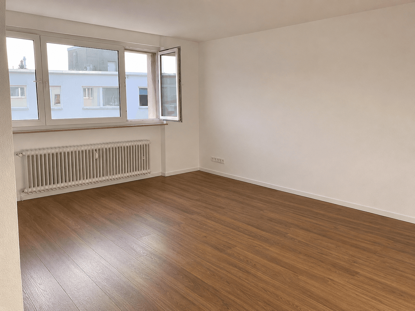 Prodej bytu 2+1 50 m², Köln, Severní Porýní-Vestfálsko Prodej bytu 2+1 50 m², Köln, Severní Porýní-Vestfálsko