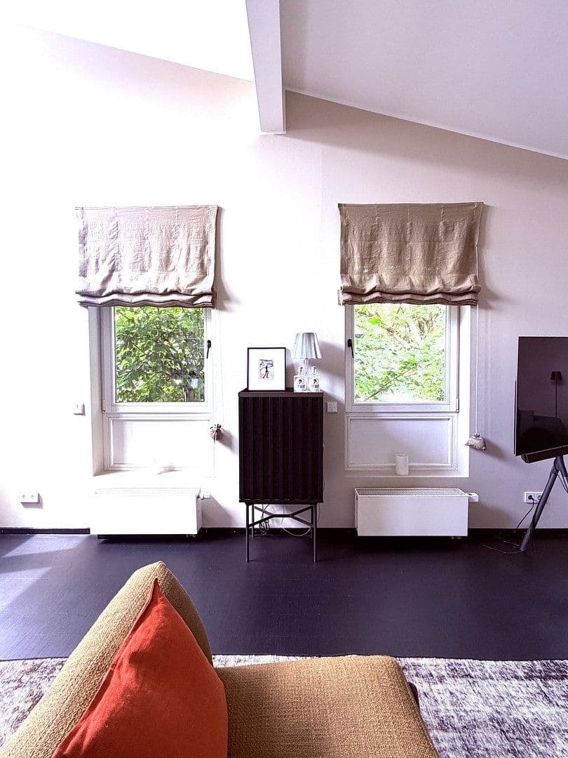 Pronájem bytu 6+1 241 m², Hamburg, Hamburg Pronájem bytu 6+1 241 m², Hamburg, Hamburg