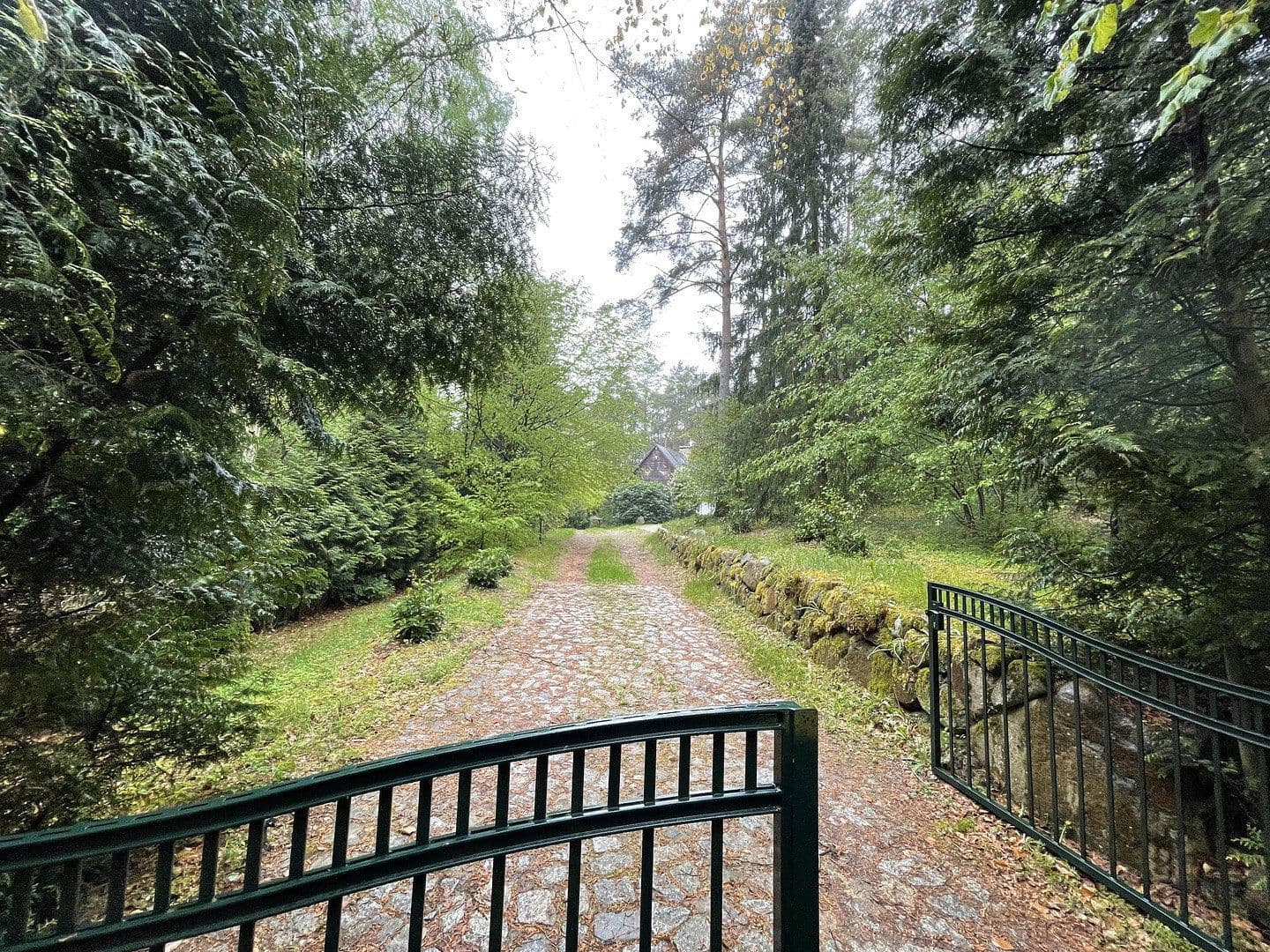 Pronájem domu 148 m², pozemek 4.958 m², Grambek, Šlesvicko-Holštýnsko Pronájem domu 148 m², pozemek 4.958 m², Grambek, Šlesvicko-Holštýnsko