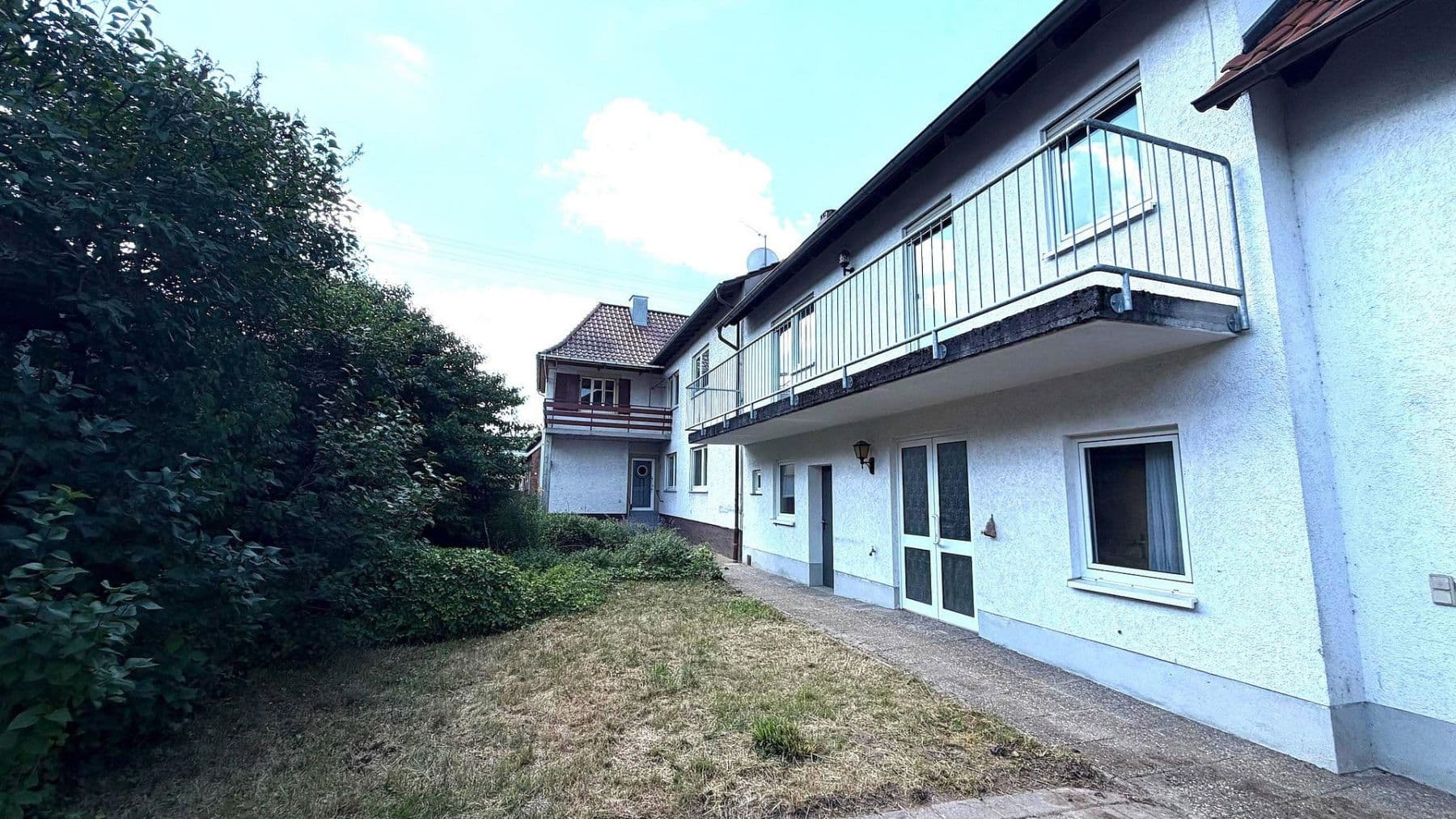 Prodej domu 237 m², pozemek 512 m², Hauptstr. 53, Freisbach, Porýní-Falc Prodej domu 237 m², pozemek 512 m², Hauptstr. 53, Freisbach, Porýní-Falc