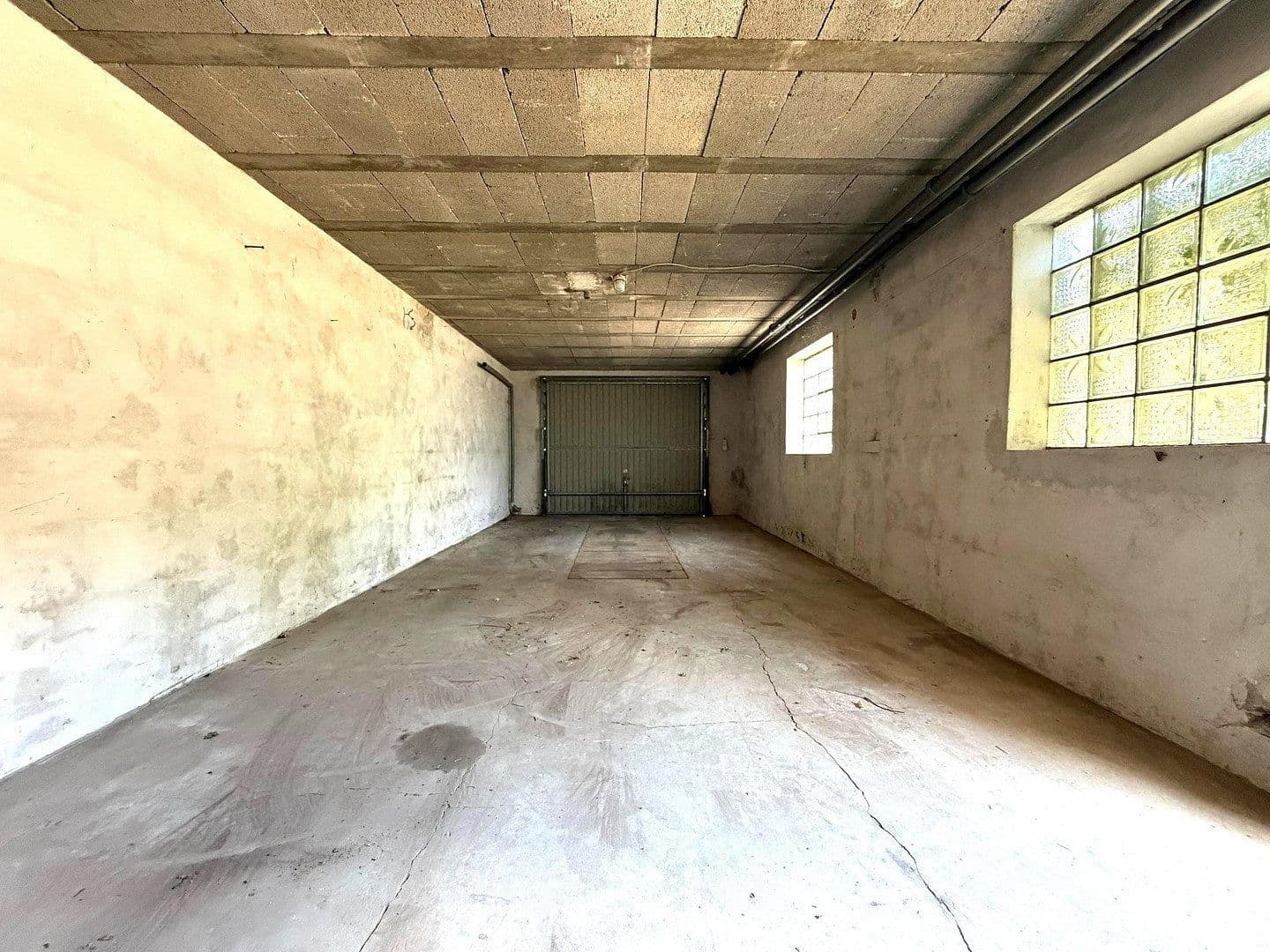 Prodej domu 237 m², pozemek 512 m², Hauptstr. 53, Freisbach, Porýní-Falc Prodej domu 237 m², pozemek 512 m², Hauptstr. 53, Freisbach, Porýní-Falc