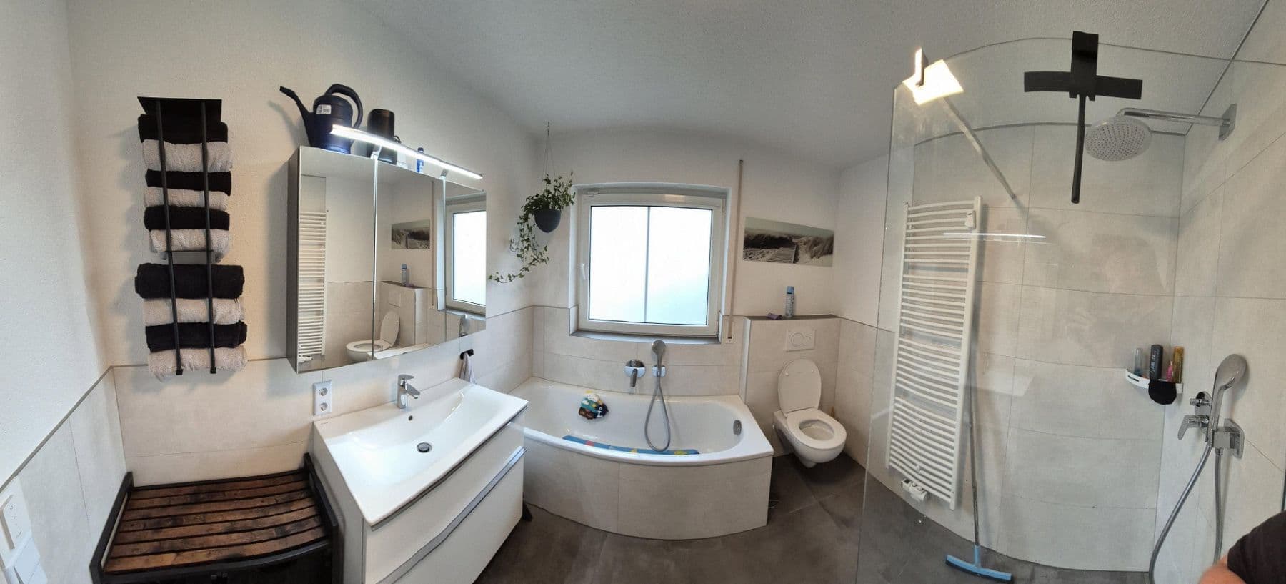 Pronájem bytu 4+1 90 m², Am Briel 64, Konstanz, Bádensko-Württembersko Pronájem bytu 4+1 90 m², Am Briel 64, Konstanz, Bádensko-Württembersko