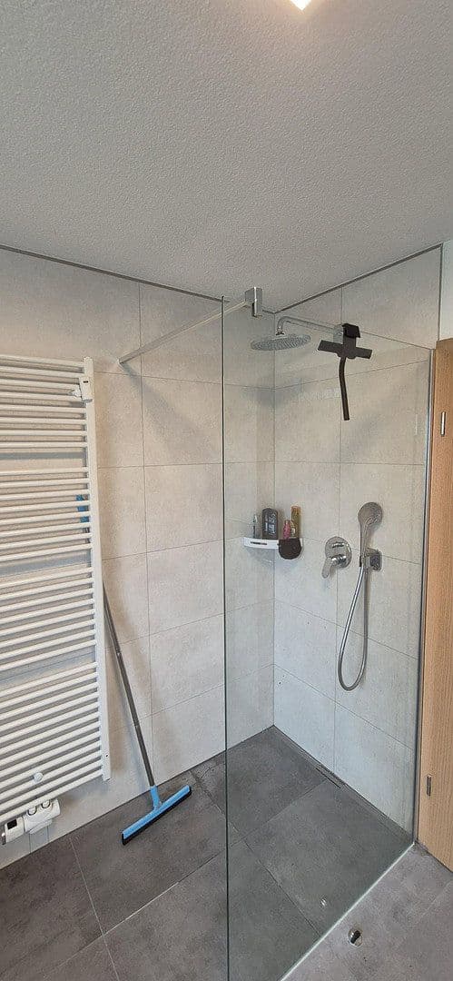 Pronájem bytu 4+1 90 m², Am Briel 64, Konstanz, Bádensko-Württembersko Pronájem bytu 4+1 90 m², Am Briel 64, Konstanz, Bádensko-Württembersko