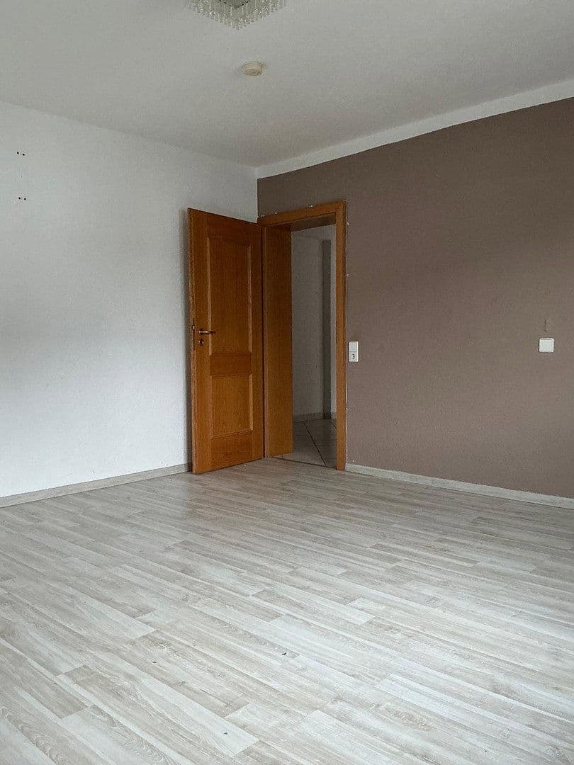 Prodej bytu 4+kk 120 m², Forst, Bádensko-Württembersko Prodej bytu 4+kk 120 m², Forst, Bádensko-Württembersko