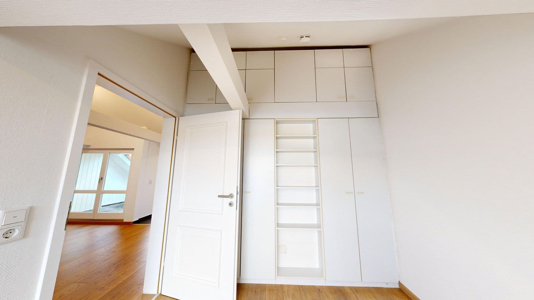 Pronájem bytu 2+1 39 m², Höfenerstraße 99, Nürnberg, Bavorsko Pronájem bytu 2+1 39 m², Höfenerstraße 99, Nürnberg, Bavorsko