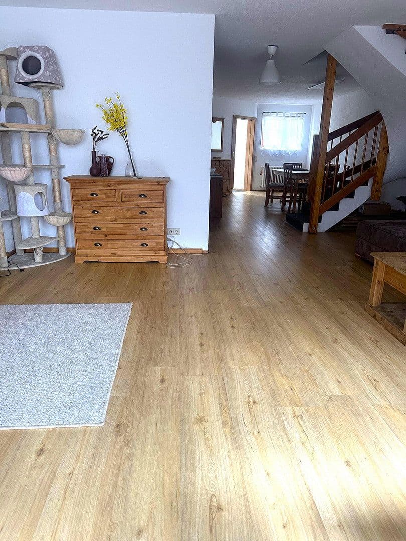 Pronájem bytu 4+1 124 m², Hammerstrasse 3, Lörrach, Bádensko-Württembersko Pronájem bytu 4+1 124 m², Hammerstrasse 3, Lörrach, Bádensko-Württembersko