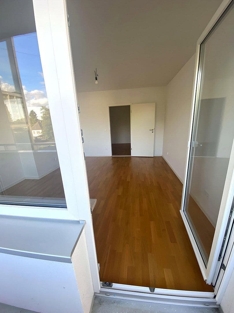 Pronájem bytu 3+1 78 m², Fürstenrieder Str. 35, München, Bavorsko Pronájem bytu 3+1 78 m², Fürstenrieder Str. 35, München, Bavorsko