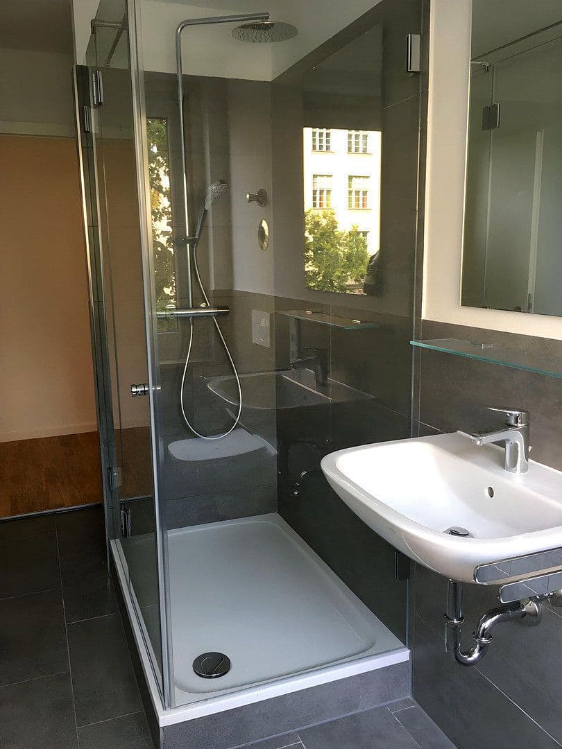Pronájem bytu 3+1 78 m², Fürstenrieder Str. 35, München, Bavorsko Pronájem bytu 3+1 78 m², Fürstenrieder Str. 35, München, Bavorsko