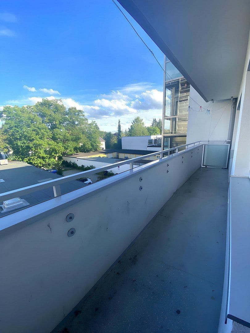 Pronájem bytu 3+1 78 m², Fürstenrieder Str. 35, München, Bavorsko Pronájem bytu 3+1 78 m², Fürstenrieder Str. 35, München, Bavorsko