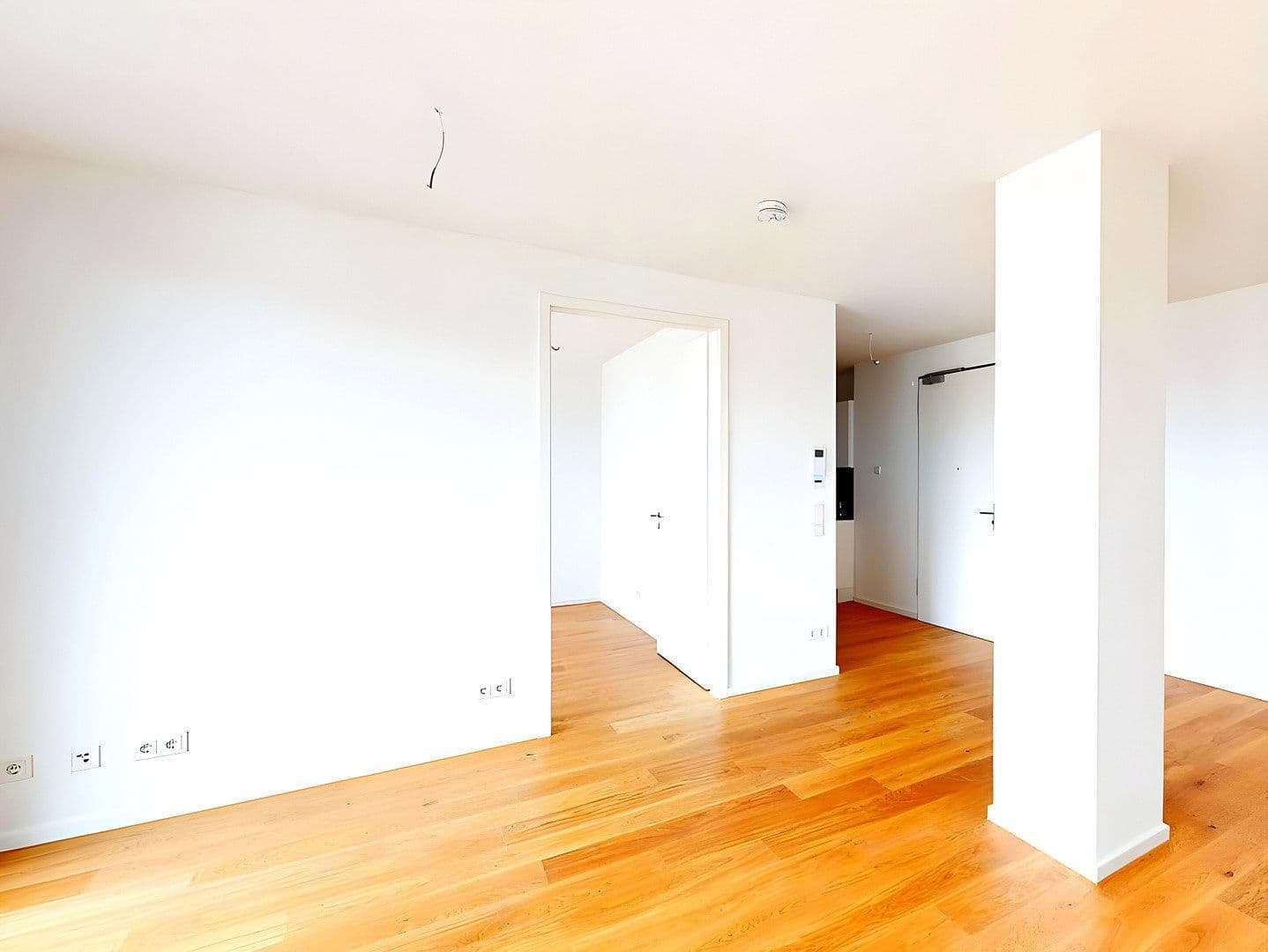 Pronájem bytu 2+1 67 m², Frankfurt-Mainkur, Frankfurt am Main, Hessen Pronájem bytu 2+1 67 m², Frankfurt-Mainkur, Frankfurt am Main, Hessen