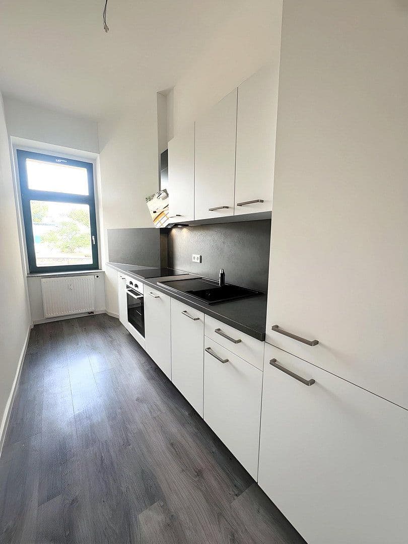 Pronájem bytu 3+1 78 m², Kohlgartenstraße 65, Leipzig, Sasko Pronájem bytu 3+1 78 m², Kohlgartenstraße 65, Leipzig, Sasko
