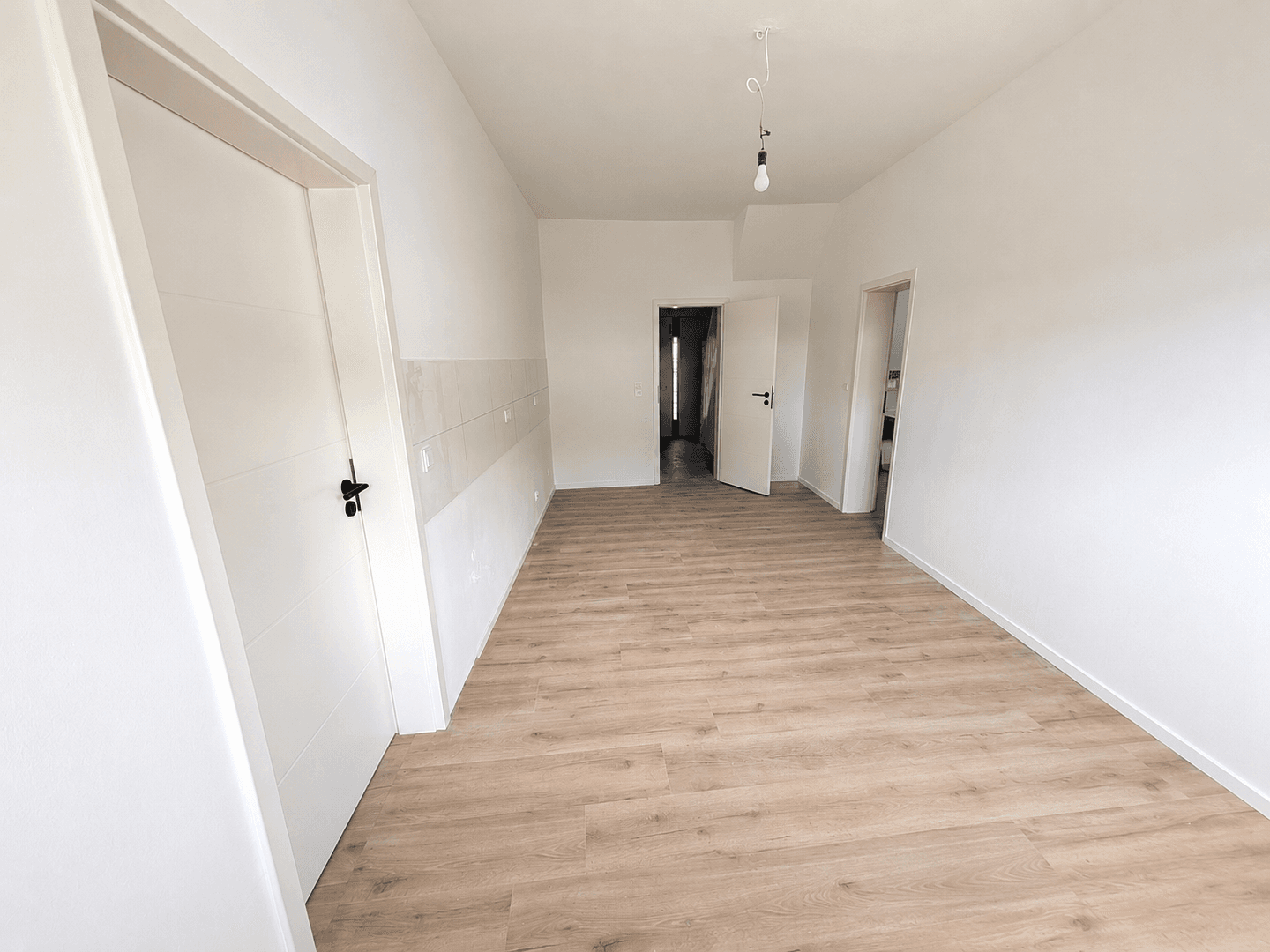 Prodej domu 264 m², pozemek 387 m², Sternweiler Str. 21, Mühlhausen, Bádensko-Württembersko Prodej domu 264 m², pozemek 387 m², Sternweiler Str. 21, Mühlhausen, Bádensko-Württembersko