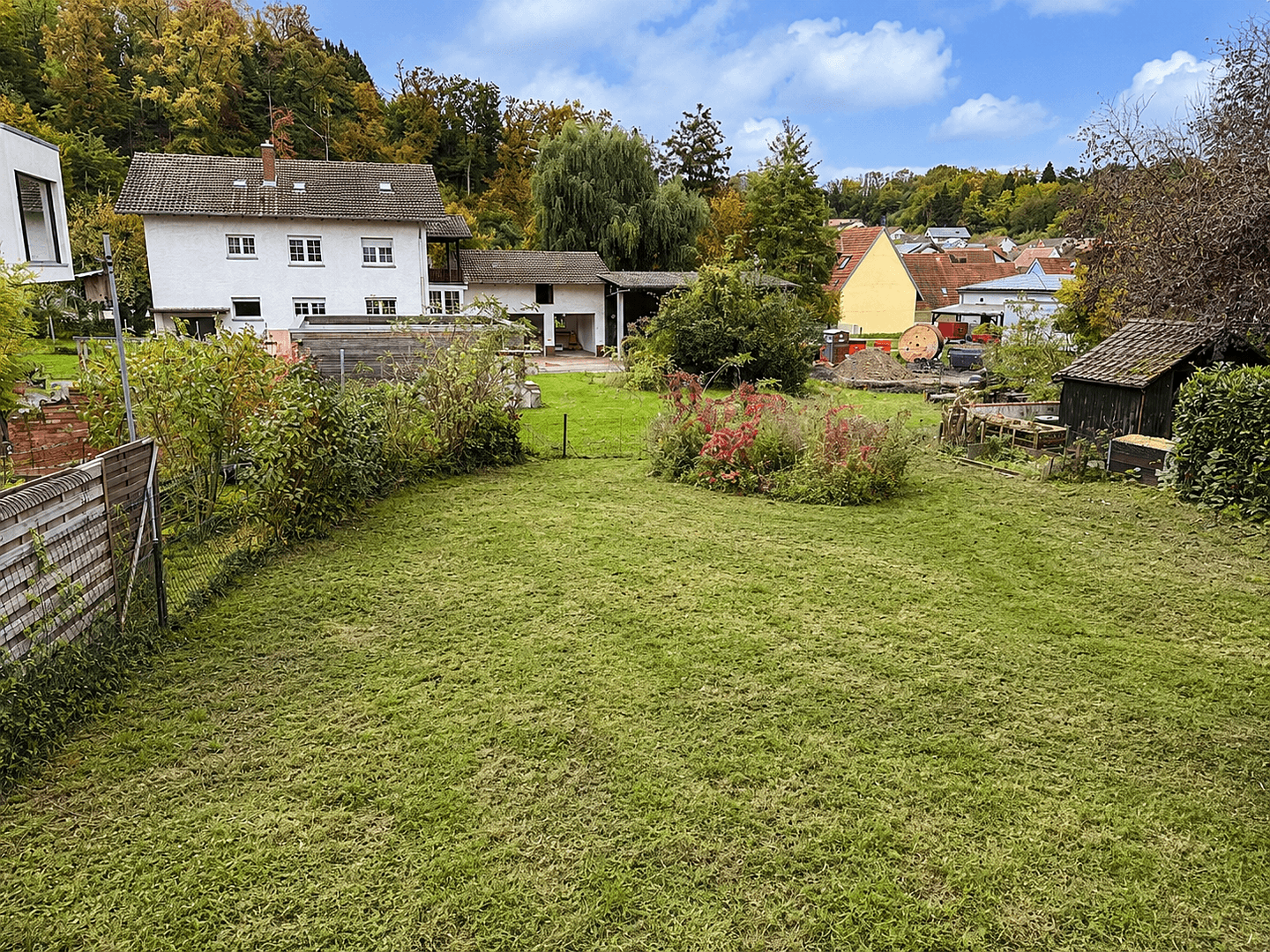 Prodej domu 264 m², pozemek 387 m², Sternweiler Str. 21, Mühlhausen, Bádensko-Württembersko Prodej domu 264 m², pozemek 387 m², Sternweiler Str. 21, Mühlhausen, Bádensko-Württembersko