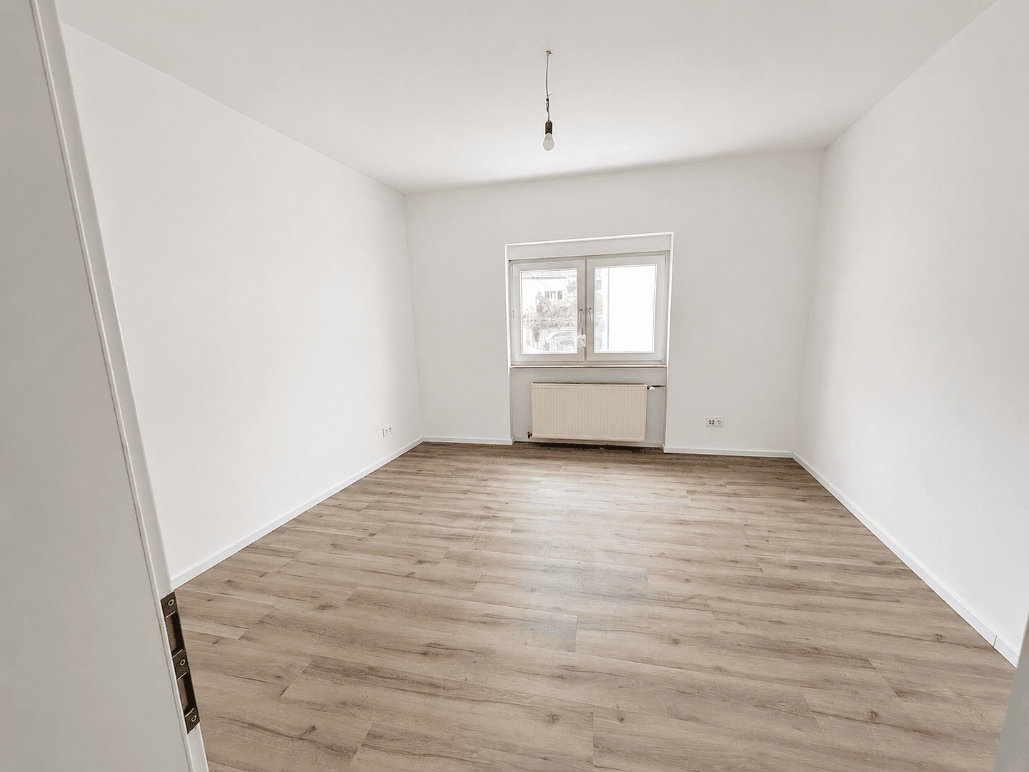 Prodej domu 264 m², pozemek 387 m², Sternweiler Str. 21, Mühlhausen, Bádensko-Württembersko Prodej domu 264 m², pozemek 387 m², Sternweiler Str. 21, Mühlhausen, Bádensko-Württembersko