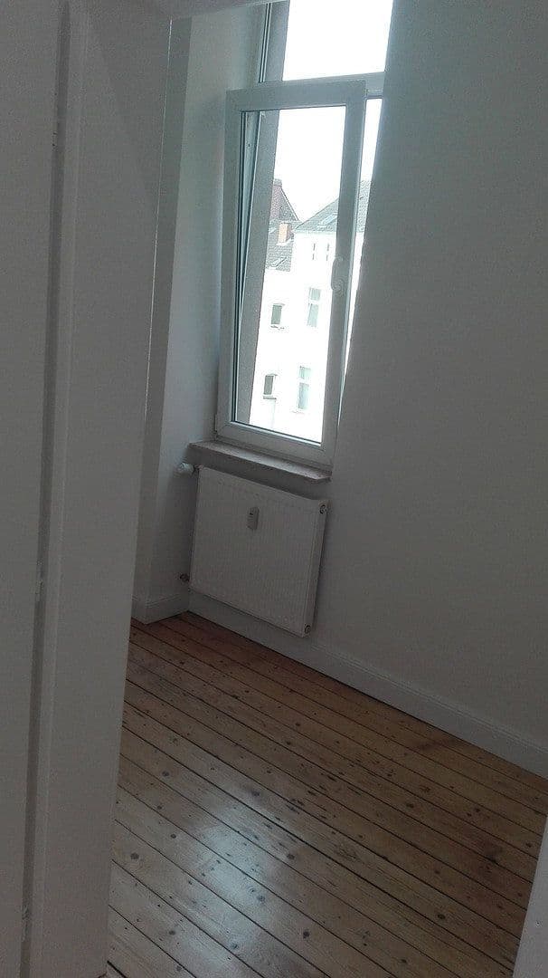 Pronájem bytu 2+1 89 m², Wedekindstraße 8, Hannover, Dolní Sasko Pronájem bytu 2+1 89 m², Wedekindstraße 8, Hannover, Dolní Sasko