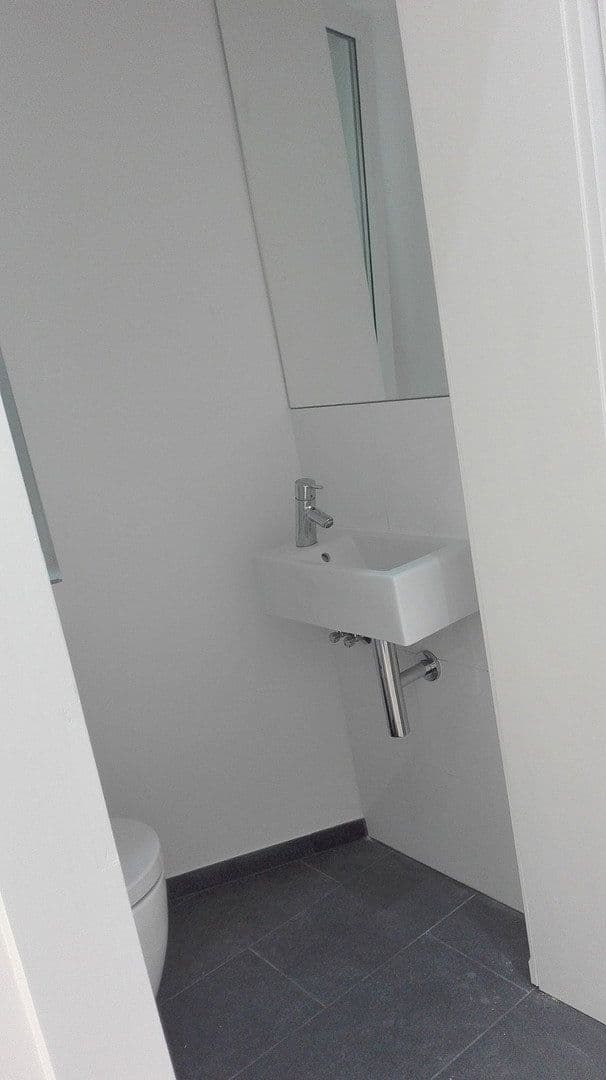 Pronájem bytu 2+1 89 m², Wedekindstraße 8, Hannover, Dolní Sasko Pronájem bytu 2+1 89 m², Wedekindstraße 8, Hannover, Dolní Sasko
