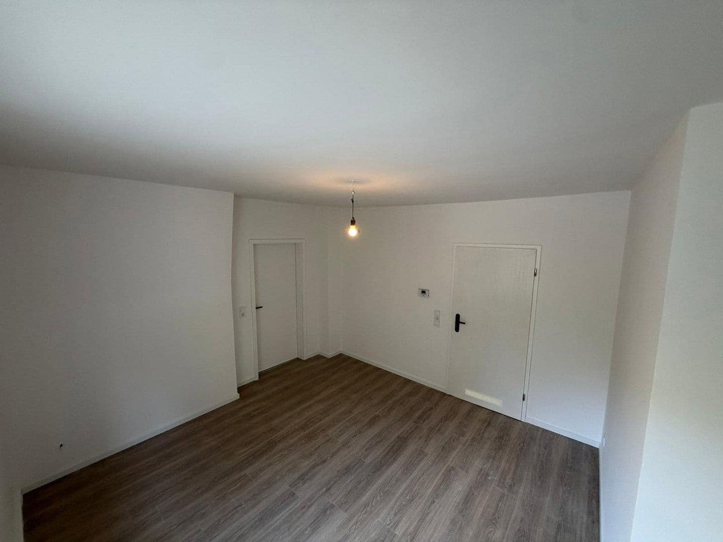 Prodej domu 166 m², pozemek 225 m², Altena, Severní Porýní-Vestfálsko Prodej domu 166 m², pozemek 225 m², Altena, Severní Porýní-Vestfálsko