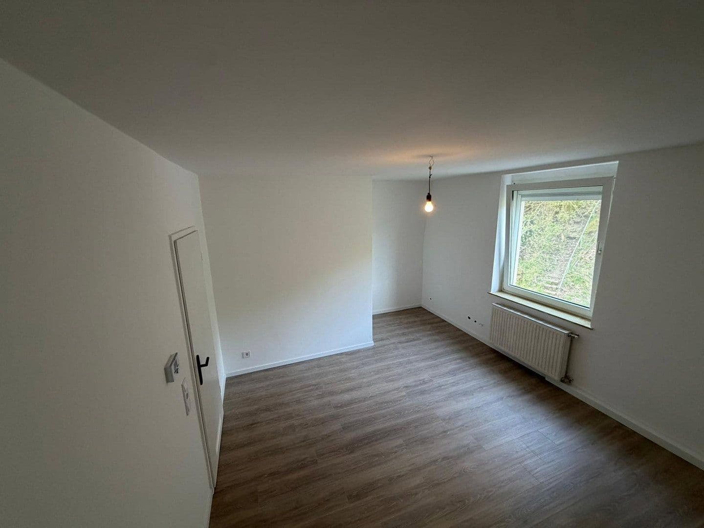 Prodej domu 166 m², pozemek 225 m², Altena, Severní Porýní-Vestfálsko Prodej domu 166 m², pozemek 225 m², Altena, Severní Porýní-Vestfálsko