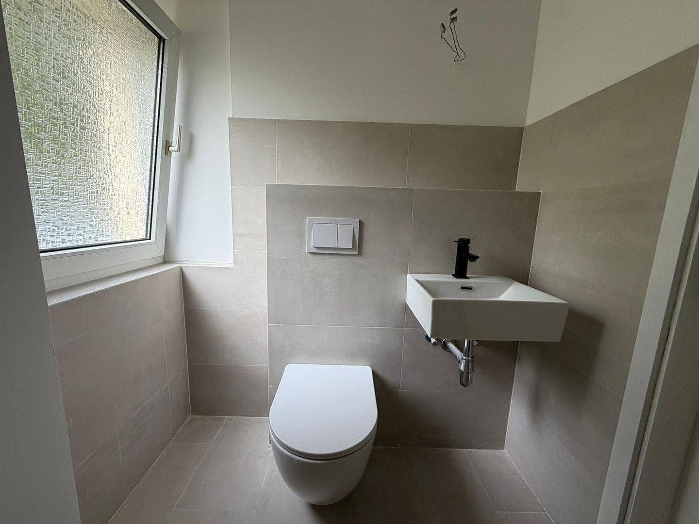 Prodej domu 166 m², pozemek 225 m², Altena, Severní Porýní-Vestfálsko Prodej domu 166 m², pozemek 225 m², Altena, Severní Porýní-Vestfálsko