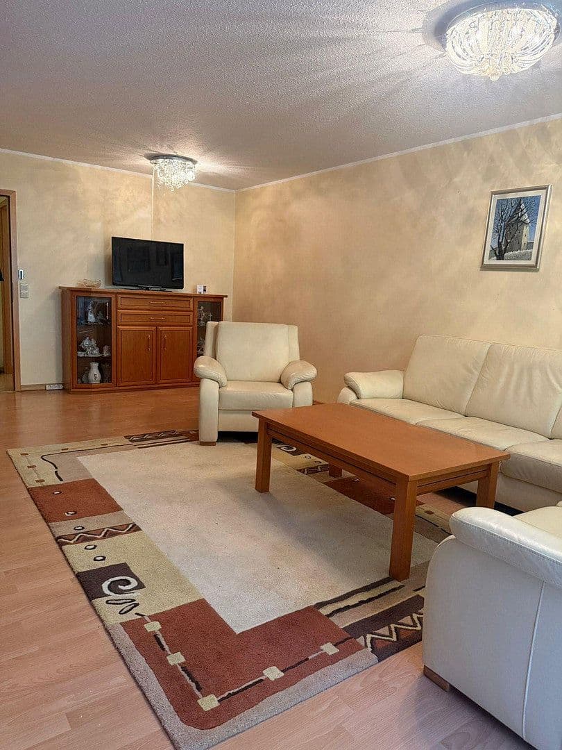 Prodej bytu 3+1 81 m², Cusanusstraße 24, Ingolstadt, Bavorsko Prodej bytu 3+1 81 m², Cusanusstraße 24, Ingolstadt, Bavorsko