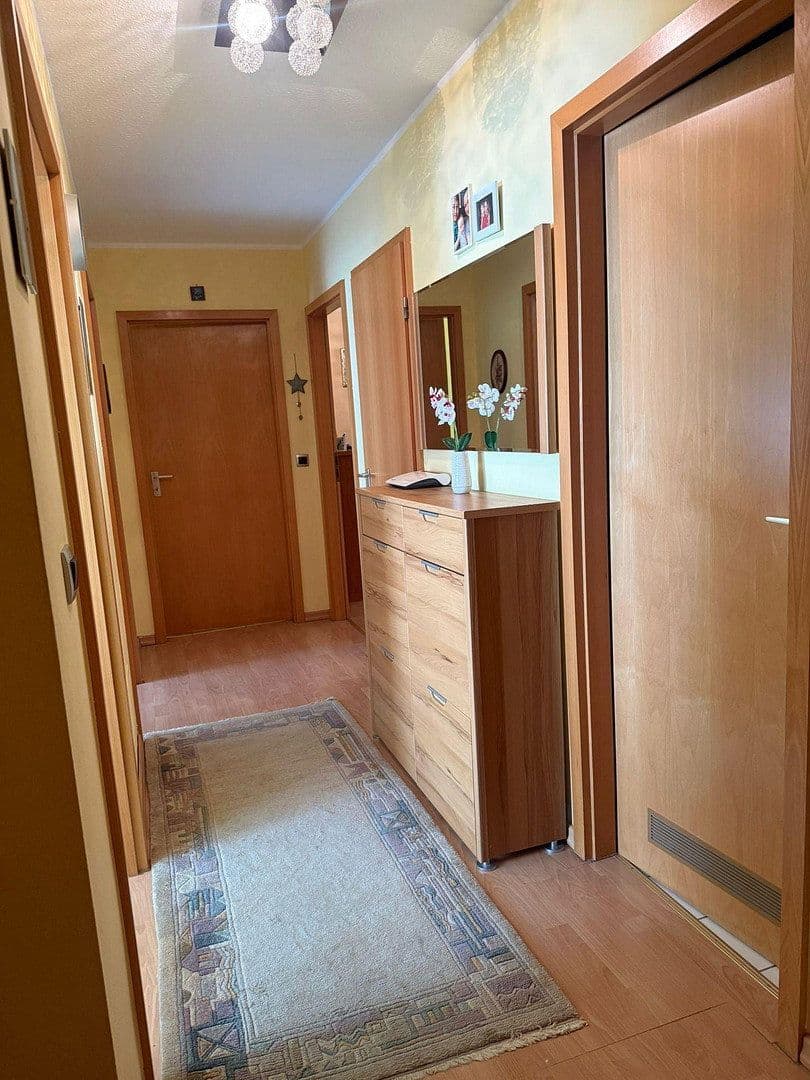 Prodej bytu 3+1 81 m², Cusanusstraße 24, Ingolstadt, Bavorsko Prodej bytu 3+1 81 m², Cusanusstraße 24, Ingolstadt, Bavorsko