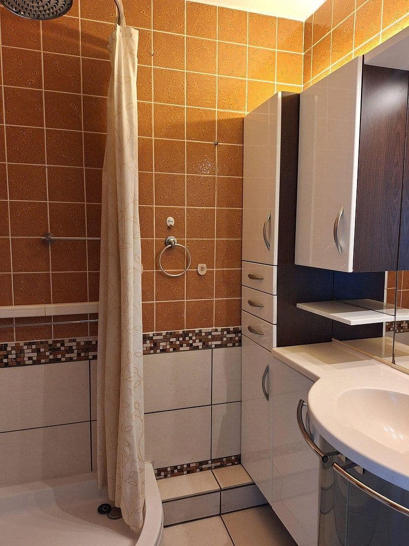 Pronájem bytu 2+1 52 m², Diekseepromenade 2, Malente, Šlesvicko-Holštýnsko Pronájem bytu 2+1 52 m², Diekseepromenade 2, Malente, Šlesvicko-Holštýnsko