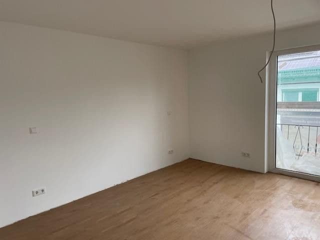 Pronájem bytu 4+1 100 m², Rodenbach, Porýní-Falc Pronájem bytu 4+1 100 m², Rodenbach, Porýní-Falc