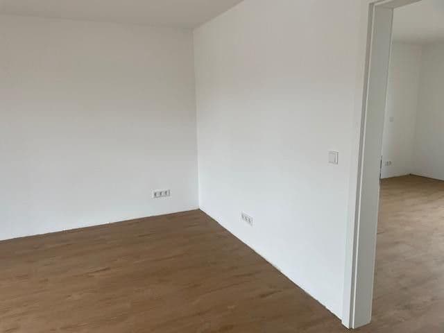 Pronájem bytu 4+1 100 m², Rodenbach, Porýní-Falc Pronájem bytu 4+1 100 m², Rodenbach, Porýní-Falc