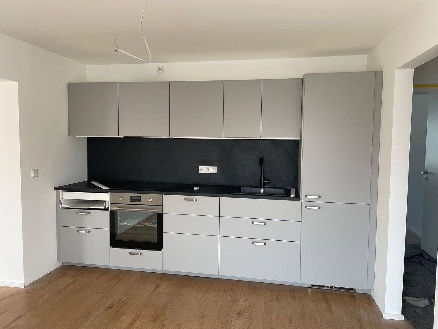 Pronájem bytu 4+1 100 m², Rodenbach, Porýní-Falc Pronájem bytu 4+1 100 m², Rodenbach, Porýní-Falc