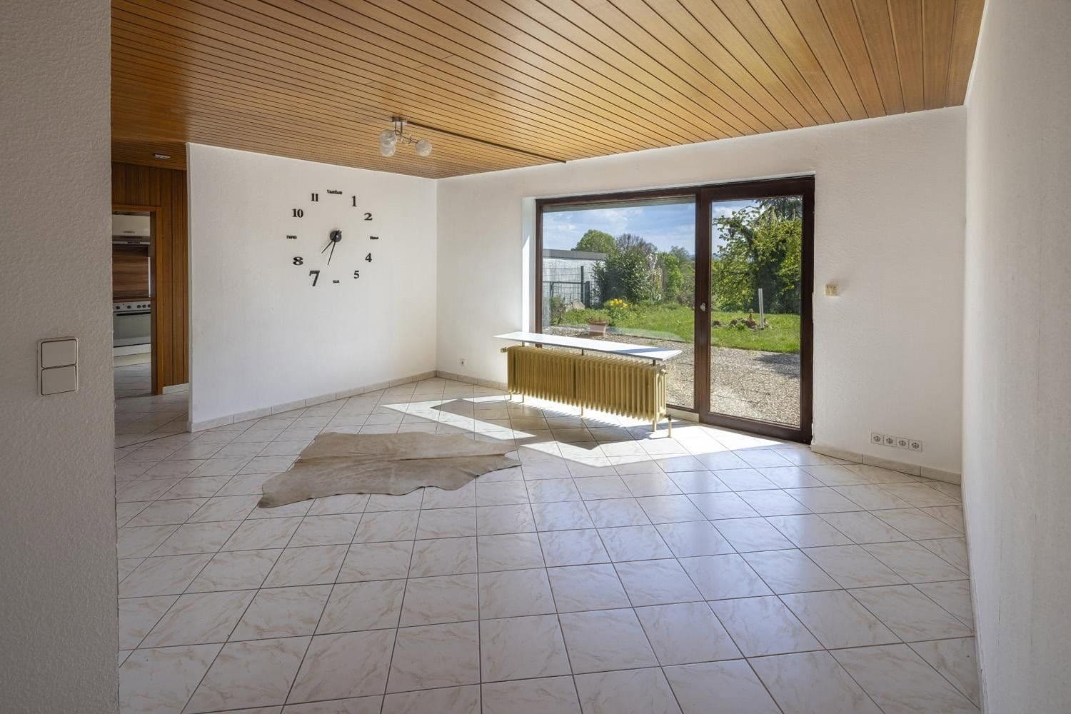 Prodej domu 260 m², pozemek 2.258 m², Gundelsheim, Bádensko-Württembersko Prodej domu 260 m², pozemek 2.258 m², Gundelsheim, Bádensko-Württembersko
