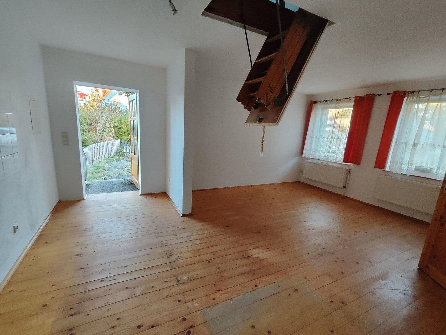 Prodej domu 330 m², pozemek 1.604 m², Putbus, Mecklenburg-Vorpommern Prodej domu 330 m², pozemek 1.604 m², Putbus, Mecklenburg-Vorpommern