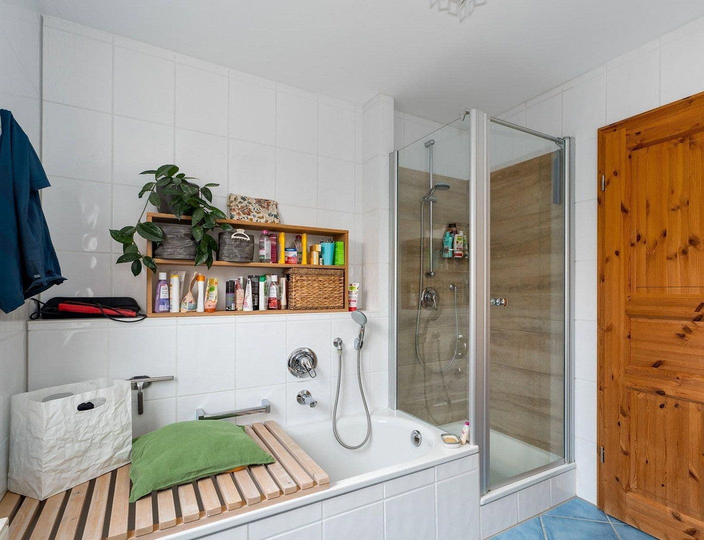 Prodej domu 135 m², pozemek 189 m², Plüderhausen, Bádensko-Württembersko Prodej domu 135 m², pozemek 189 m², Plüderhausen, Bádensko-Württembersko