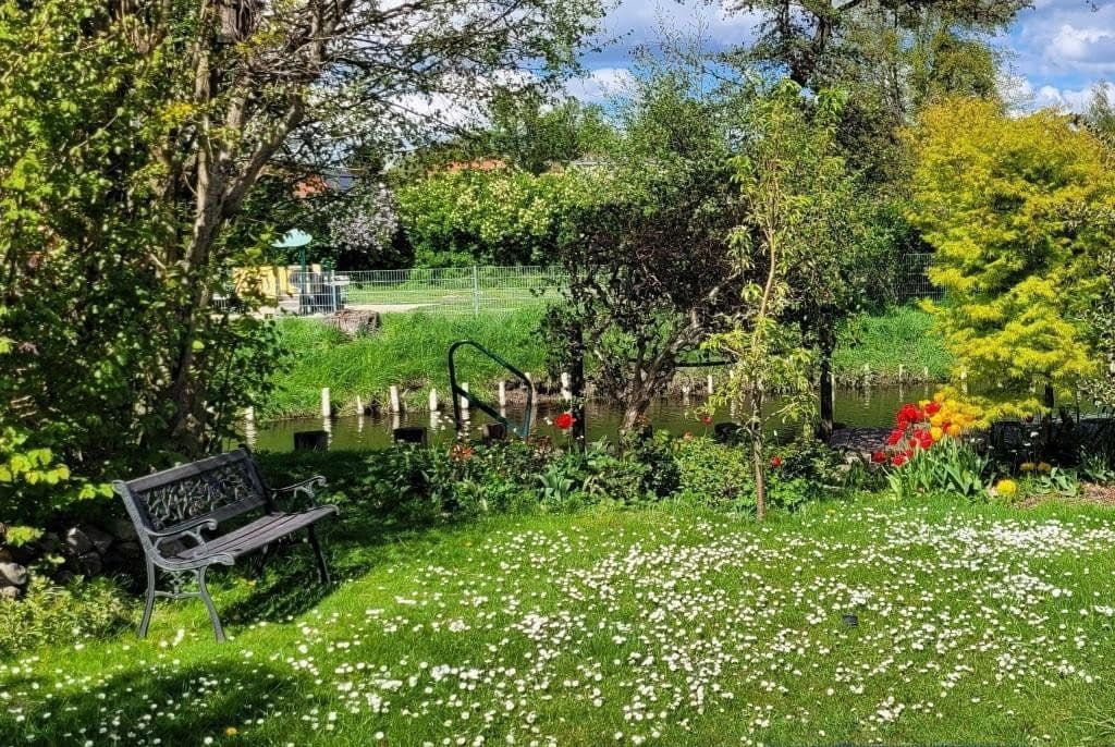 Prodej domu 161 m², pozemek 720 m², Hafenstraße 1, Neukalen, Mecklenburg-Vorpommern Prodej domu 161 m², pozemek 720 m², Hafenstraße 1, Neukalen, Mecklenburg-Vorpommern