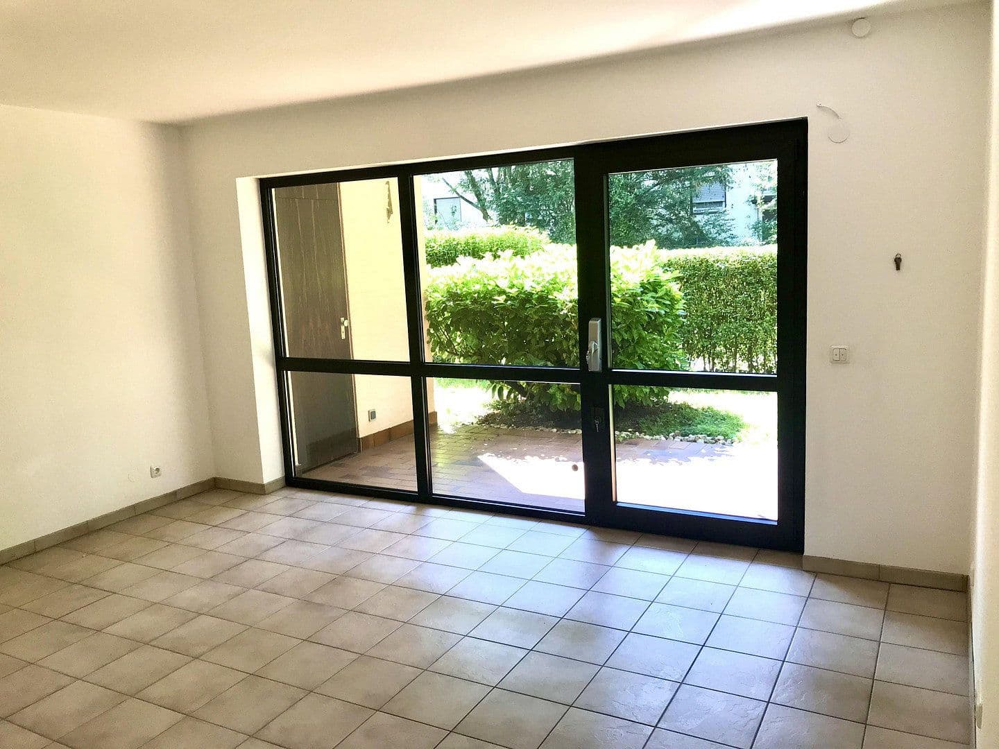 Prodej bytu 2+1 65 m², Kleine Nelkenstraße 36, Frankfurt am Main, Hessen Prodej bytu 2+1 65 m², Kleine Nelkenstraße 36, Frankfurt am Main, Hessen