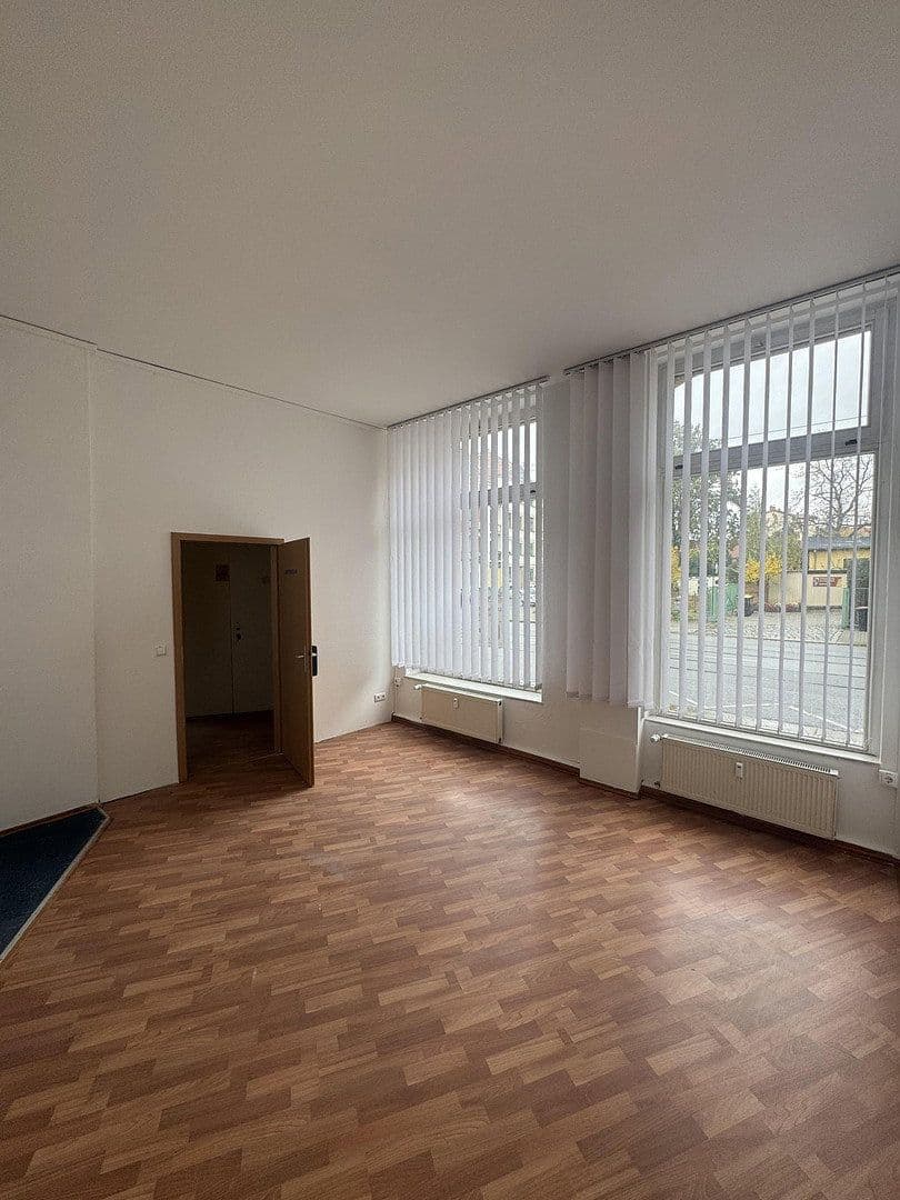 Pronájem kanceláře 94 m², Leipziger Straße 159, Dresden, Sasko Pronájem kanceláře 94 m², Leipziger Straße 159, Dresden, Sasko