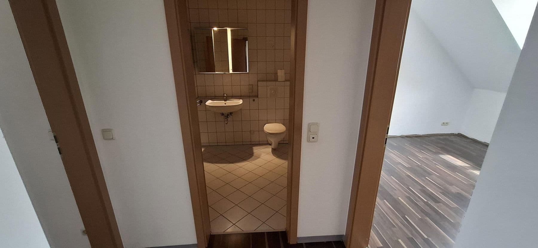 Pronájem bytu 3+1 73 m², Bubenreuth, Bavorsko Pronájem bytu 3+1 73 m², Bubenreuth, Bavorsko